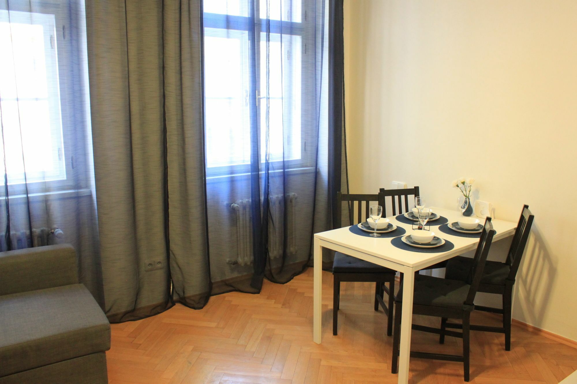 Nejedleho Apartmeet Prag Exterior foto